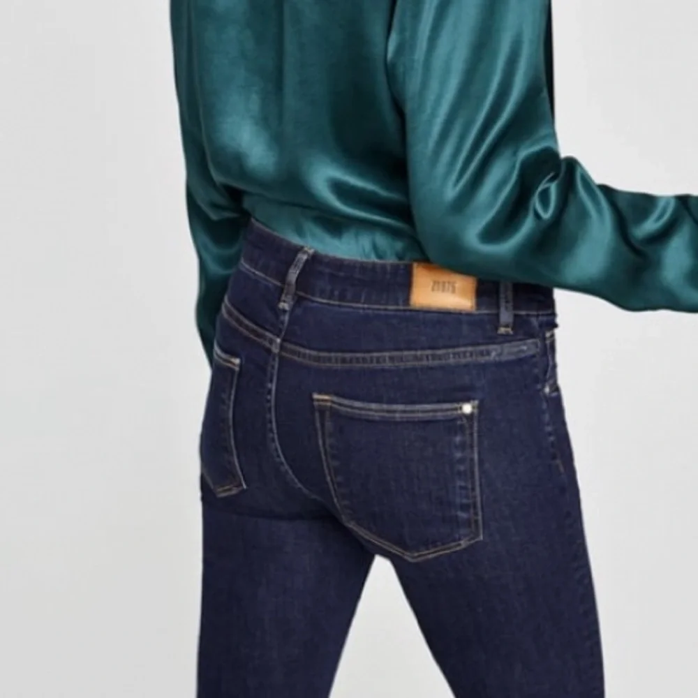 Zara Denim Metal Embroidery Faux Pearls Jeans